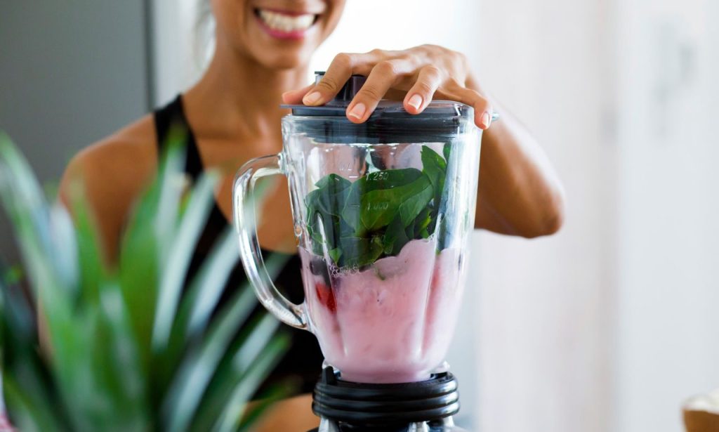 what equipment do you need to start a smoothie business?